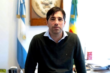 Intendente radical propuso una alternativa: “No vamos con LLA ni con el kirchnerismo”