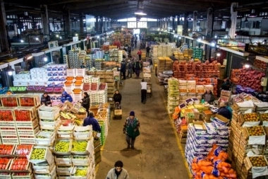 Provincia desembolsa 88 millones de pesos en el nuevo Mercado Frutihortícola en Castelli