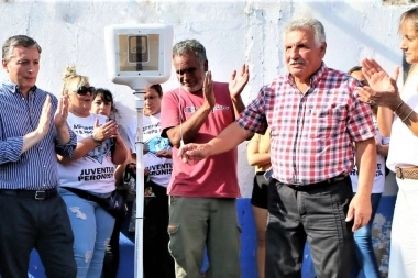 Malena Galmarini y Gray inauguraron la red cloacal en Esteban Echeverría