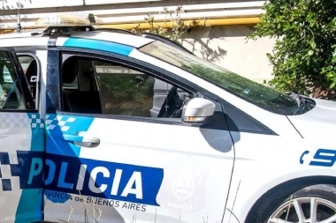 Efectivos de la Policía Local detuvieron a un sujeto que habría trompeado a su ex pareja en la calle