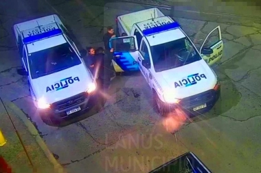 Vecina comprometida salvó a una chica que era golpeada por su pareja