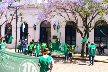 Legislador PRO pidió que Kicillof intervenga en el conflicto de los municipales de San Antonio de Areco