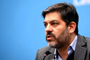 Bianco negó ruptura del peronismo por el desdoblamiento y dijo que sería "un orgullo" la candidatura provincial de Cristina