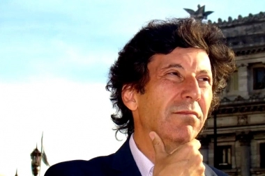 Posse acercó posiciones con su rival y la oposición salió a cruzarlo