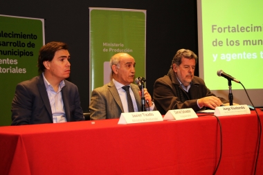 Presentaron programa para desarrollar productividad de los municipios: mirá de qué se trata