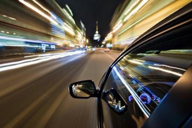 Seguridad al volante: ¿qué es el efecto túnel y cómo afecta la visión al conducir?