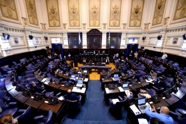 Piden más presencia de diputados en las sesiones de la Legislatura bonaerense