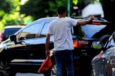 Cambiemos presentó un proyecto de ley para prohibir “trapitos y limpiavidrios” en la Provincia