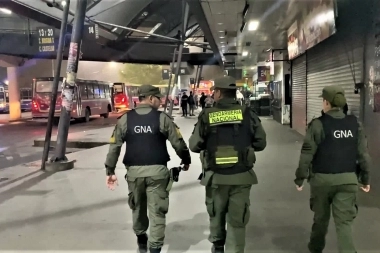 Nación desplegó gendarmes en 40 líneas de colectivos del Conurbano