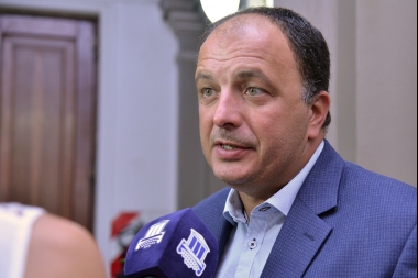 La oposición desconfía del proyecto de Vidal que obliga a presentar Declaraciones Juradas