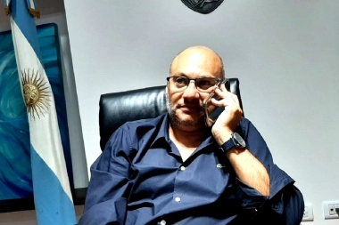 Con la discusión de las reelecciones indefinidas, intendente radical anunció que no renovará cargo