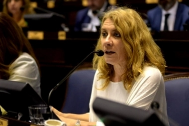 Diputada bonaerense cuestiona a La Cámpora sobre el debate del FMI
