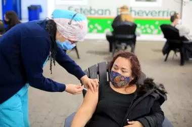 Esteban Echeverría: más de 62 mil personas se vacunaron contra el covid-19