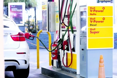 Tiembla el bolsillo: el precio de las naftas podría aumentar un 5 por ciento desde el mes de mayo