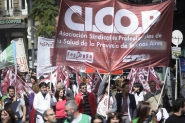 Médicos de CICOP cumplen 21 días de medidas de fuerza en reclamo de paritarias