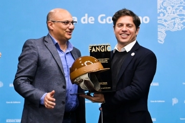 Kicillof encabezó la puesta en valor del autódromo “Juan Manuel Fangio” de Balcarce