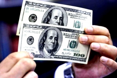 De cara a las PASO, el dólar blue sigue volando alto y cerró a $602