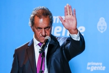 Scioli continúa con su precandidatura presidencial y afirmó ser “el original de los moderados”
