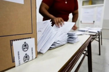 Cierre de la votación: votó el 68% del padrón en una elección larga