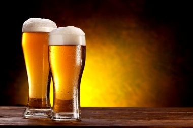 La Anmat prohibió tres marcas de cervezas que provienen de Europa por "ilegales"
