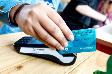 Familias de menores ingresos: aumentan 70% el reintegro en tarjetas de crédito