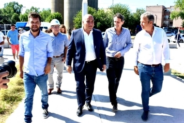 Manzur, Katopodis, Cascallares y Fabiani inauguraron obras en Almirante Brown