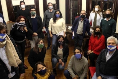 El Frente de Todos porteño pidió una asignación para trabajadoras de comedores comunitarios