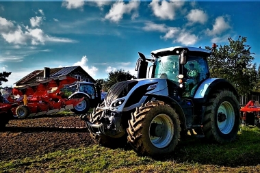 Valtra y Challenger lanzan tour para presentar sus equipos: conocé días y lugares de los eventos