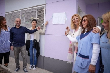 Mayra Mendoza inauguró una sala maternal en Quilmes Oeste