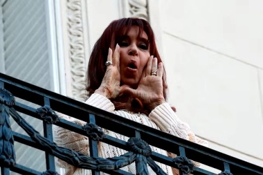 En su primer día presa, Cristina preguntó: “¿Puedo salir o no al balcón de mi casa? Parece joda, pero no”