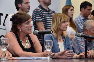 Legisladores de Unidad Ciudadana condenaron despidos en la administración bonaerense
