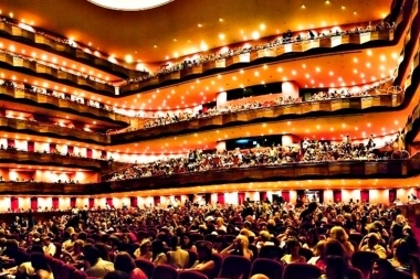 Comenzaron las jornadas “Democratizar es la tarea” en el Teatro Argentino