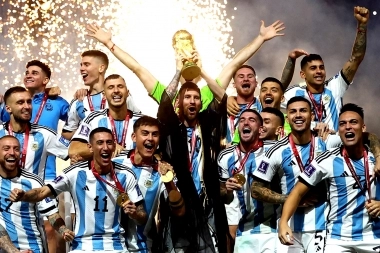 Homenaje a la Selección: rebautizan una plaza en Pehuajó como “Campeones del mundo 2022”