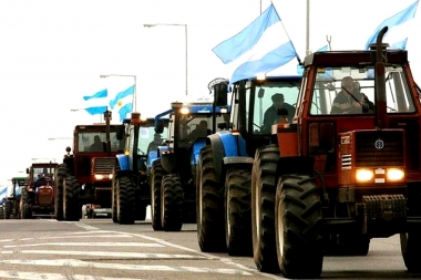El campo convoca a “tractorazos” como medida de fuerza contra la Ley Impositiva de Kicillof