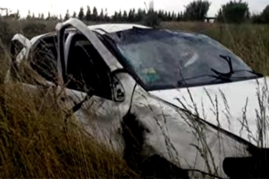 Trágico accidente en la Autovía 2: cinco muertos al volcar un auto
