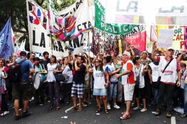 Provincia descontará los días a docentes del SUTEBA por paros encabezados por disidentes