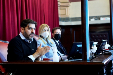 Bianco presentó el tercer informe ante la Bicameral de Emergencias de la Legislatura bonaerense