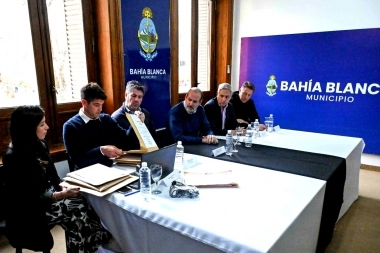 Susbielles oficializó una histórica inversión en maquinaria pesada para Bahía Blanca