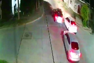 Un nuevo raid delictivo sacudió el Conurbano: seis jóvenes robaron siete autos en medio día