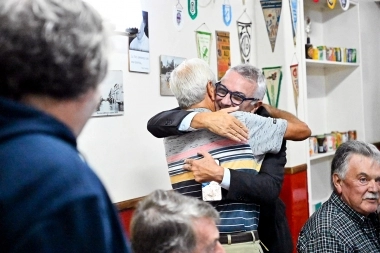 Zamora se reunió con vecinos, empresarios y comerciantes para pensar el futuro de Tigre