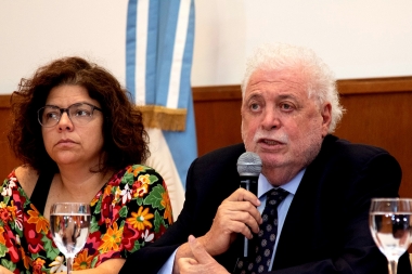 Tras el escándalo, Vizzotti nueva ministra y la carta de renuncia de Ginés González García