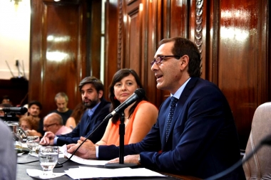 Garro abrió las Sesiones Ordinarias en La Plata y aseguró: “Ahora tenemos nuevas prioridades”