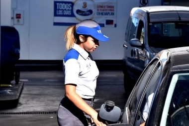 YPF aumentó el precio de sus combustibles: a cuánto se fue la nafta