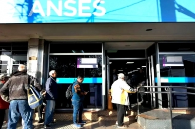 Ayuda para jubilados y pensionados: ANSES anunció un bono de 70 mil pesos