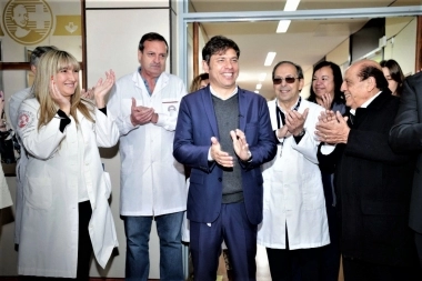 En su recorrida bonaerense: Kicillof visitó obras en un hospital de Berazategui