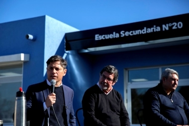 Kicillof inauguró una escuela en Pilar y volvió a apuntar contra Vidal