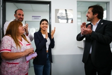 Kreplak y Mayra Mendoza inauguraron la primera etapa de la renovación de un hospital de Solano