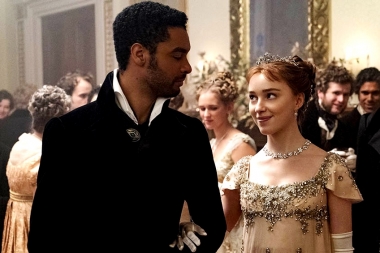 “Bridgerton”, la serie éxito de Netflix con una historia alternativa de la aristocracia inglesa