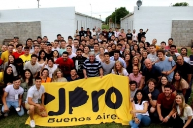 Más de 150 jóvenes PRO de diferentes provincias se reunieron en Pergamino con Javier Martínez