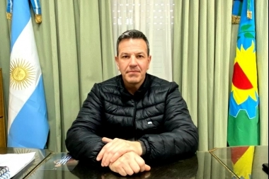 Los trabajadores municipales de Roque Pérez recibirán un 32% de aumento en sus salarios